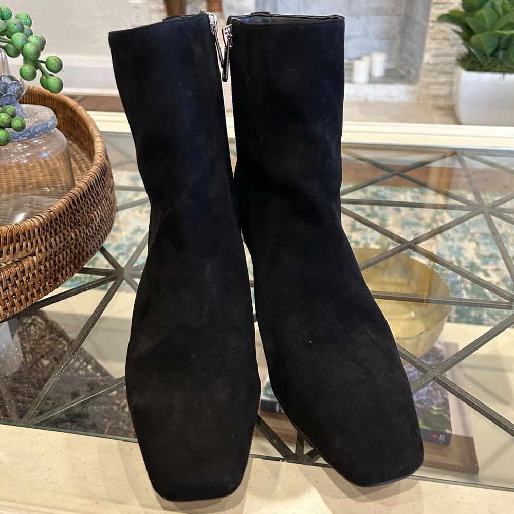 Sam Edelman black suede booties